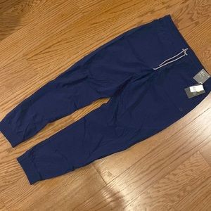 Gap Fit hike jogger L tall BNWT navy